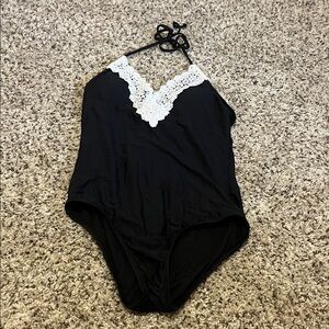 Modest one piece swimsuit Lauren Conrad